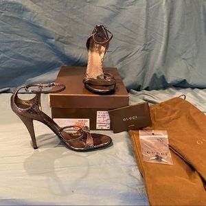 Gucci Bronze Color stiletto sandals, size 9B